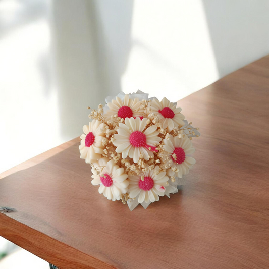 Daisy Candle Bouquet