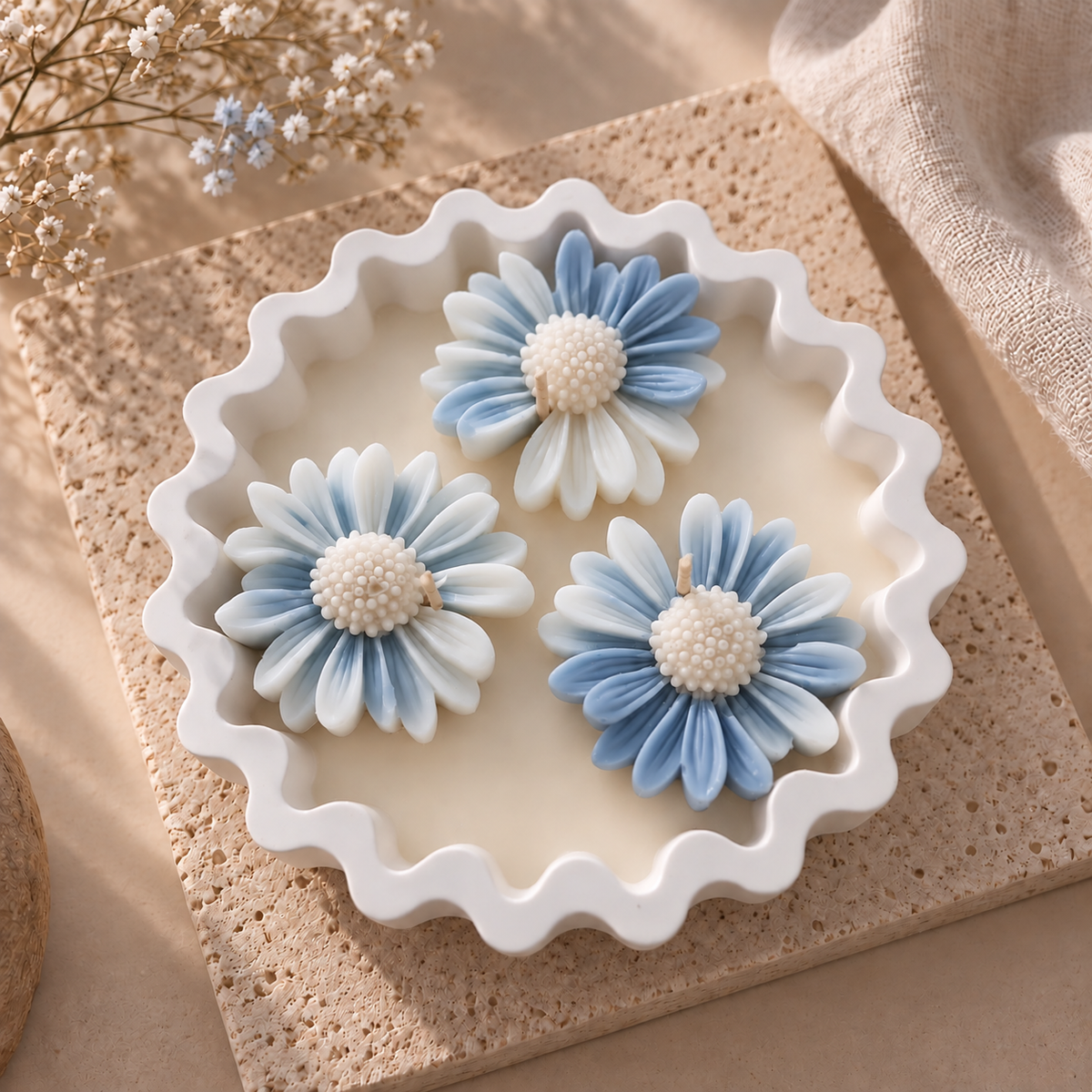 Daisy Candle